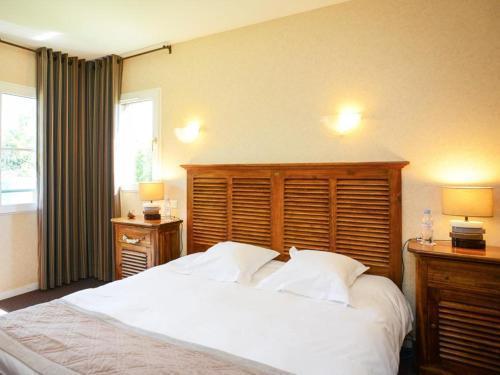 Logis Auberge De Carolles Exterior foto